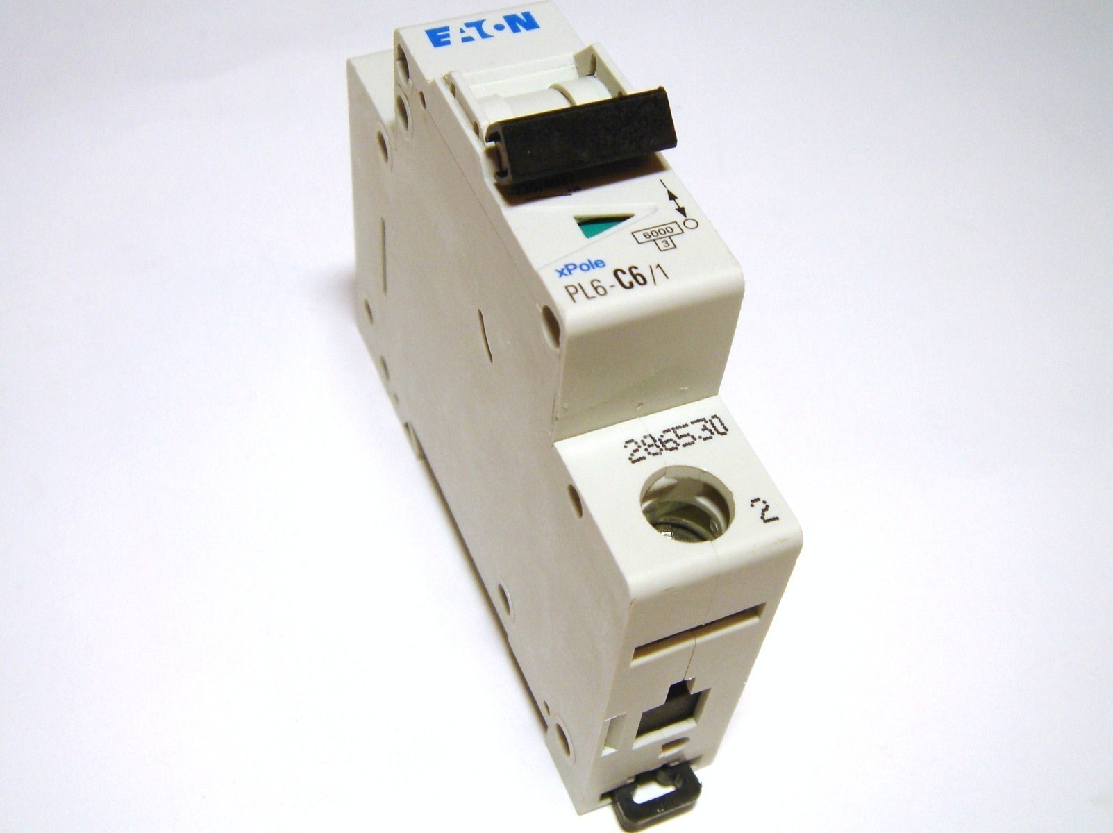 Автоматические выключатели 6 однополюсные. Автоматический выключатель Eaton pl6-b6/1. Автомат ETN pl6-c25/1 .. Автоматический выключатель 50а. Pl6-c16/1 Eaton 286533.