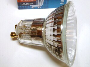  
	Галогенная лампа 50Вт,  230B , 40°, Osram Halopar 16 ALU, 64824 FL, 580111 
