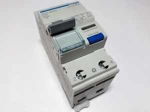  
	Aвтомат тока утечки с автоматическим выключателем 1-фазный, C 10A, 30мA(0,03A), Hager, ADA260N, 106803 
