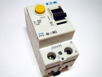 <p>
	Aвтомат тока утечки 1-фазный 40 A, 30мA(0,03A), Eaton, PF6-40/2/003, 286496</p>
