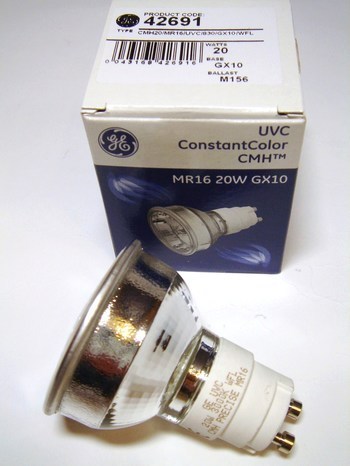 <p>
	Metallhalogeniidlamp 20 W, General Electric, ConstantColor CMH20/MR16/UVC/830/GX10/WFL, 42691</p>
