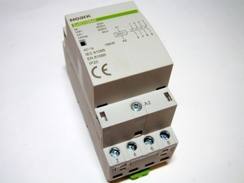 <p>
	Модульный контактор 3-фазный 25A(16кВт), Ex9CH2540, Noark, 102412</p>
