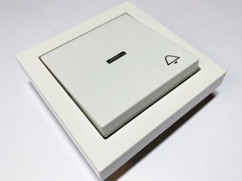 <p>
	Выключатель кнопочный одноклавишный скрытой установки ABB (серия - Impressivo)</p>
